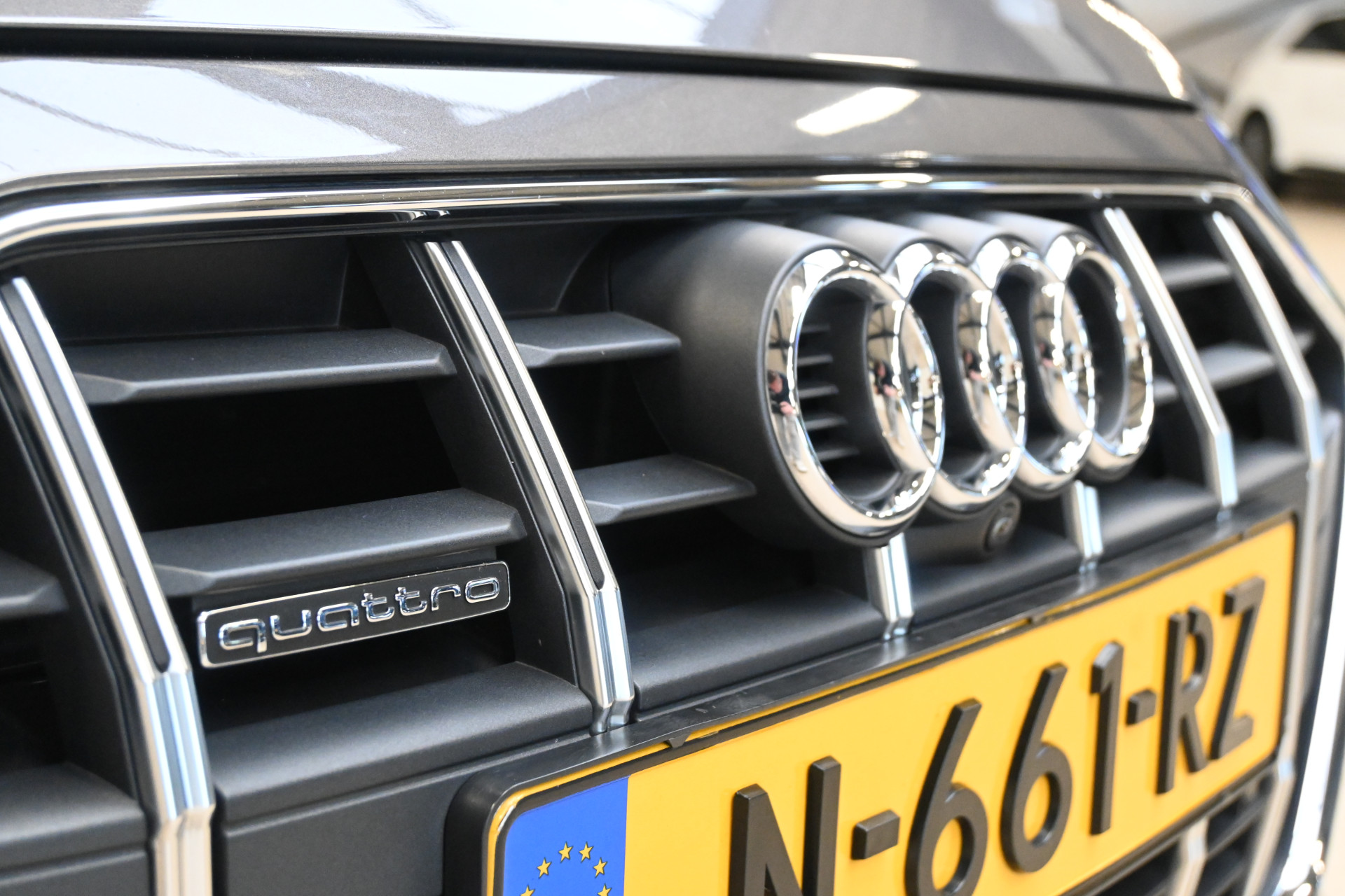 48447145-4.jpg