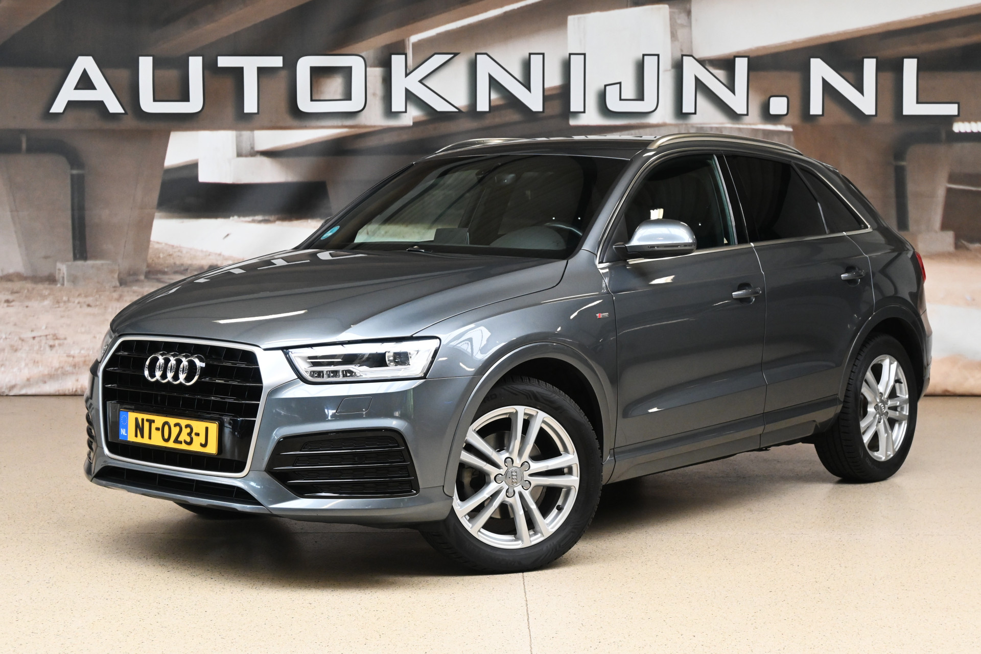 55369847-1.jpg