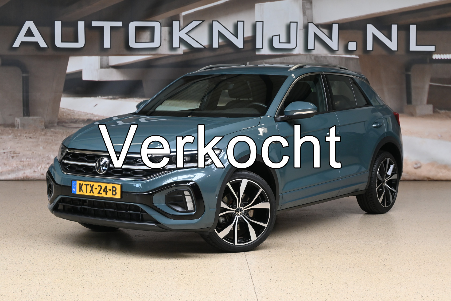 Volkswagen-T-Roc-1.5 TSI 150pk R-Line Business+-kopen in De Rips